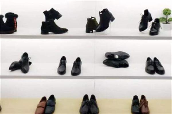 路上鞋業 從腳步到時尚，鞋業的發展與未來展望