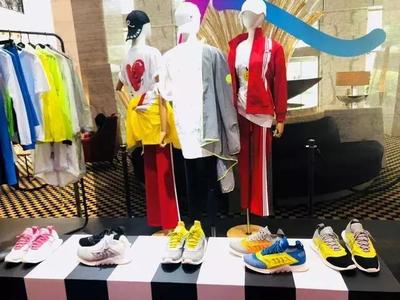 上新了衍生品 綜藝IP消耗成常態(tài)，鞋帽服裝亂象頻出，行業(yè)良藥何在？